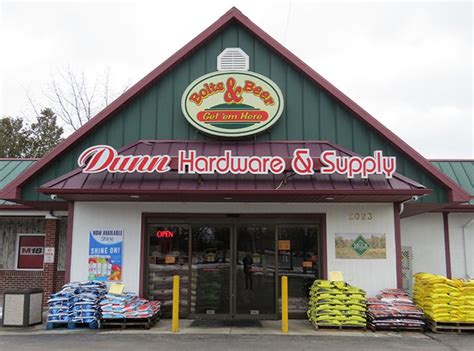 Dunn hardware - Mon - Fri: 7am - 6pm, Sat: 8am - 5pm, Sun: Closed. Directions from I-5 (Northbound or Southbound) From I-5 Northbound of Southbound. Take exit 189 toward Everett Mall Way. Head west on Highway 526 toward Mukilteo (0.5 miles) Take the Evergreen Way exit and turn left onto Evergreen Way. Turn left onto Casino Rd.